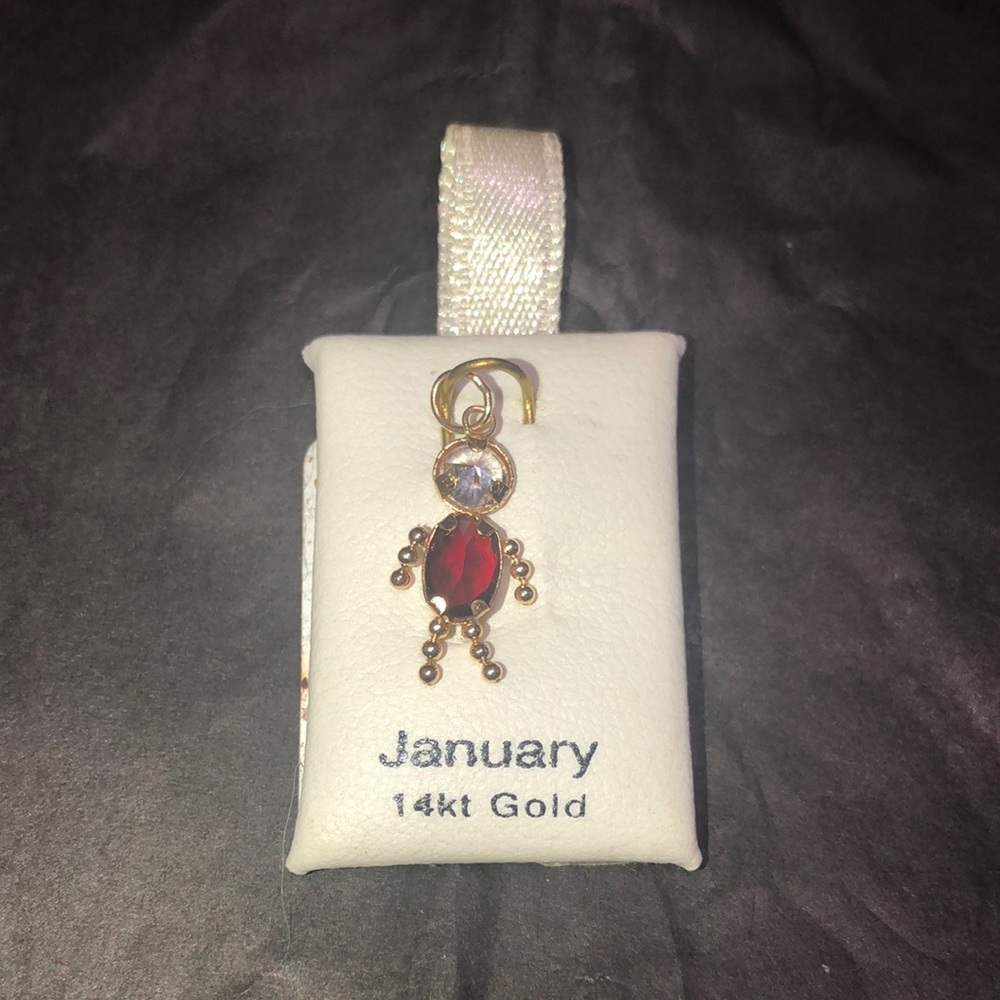 Women’s *14k* yellow Gold January pendent Boy *FINAL PRICE*